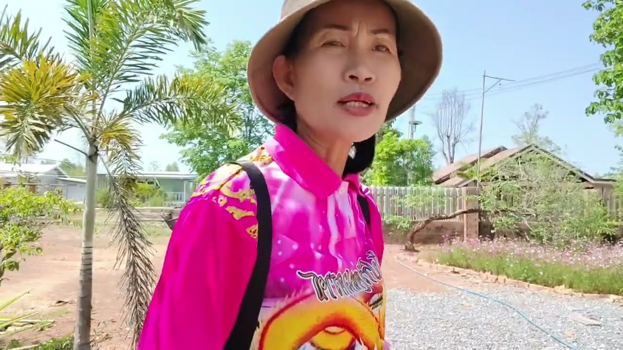 ปลูกแล้วก็ต้องดูแลเอาใจใส่เป็นอย่างดี