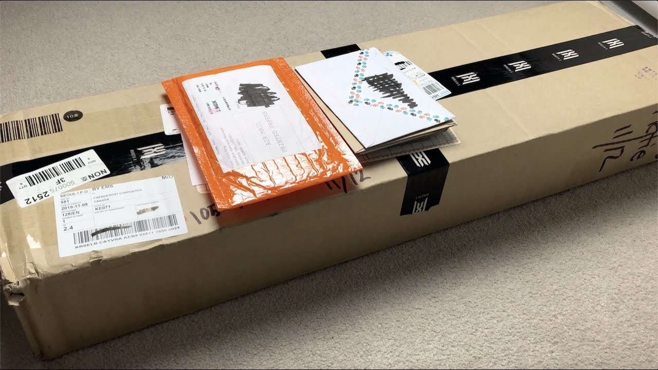 Opening up more MONSTA X albums + mini photocard haul~