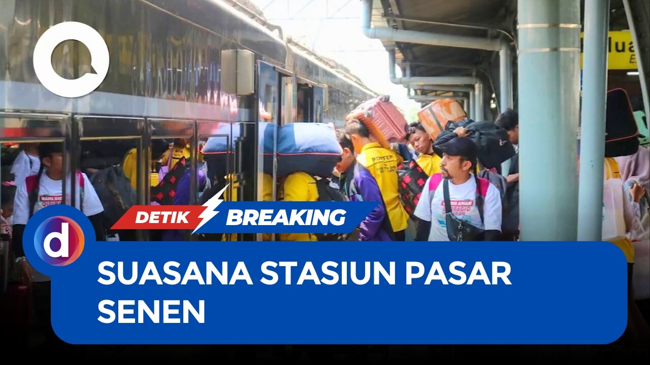 Stasiun Pasar Senen Mulai Dipadati Pemudik