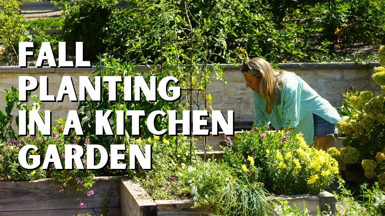 Changing This Kitchen Garden From Summer to Fall Planting