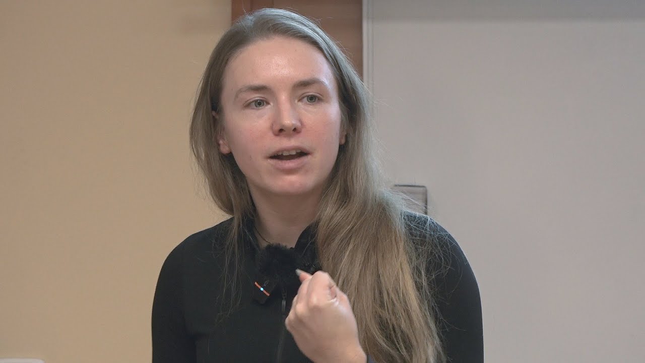 Lucie Ráčková: Stres kam se podíváš - Zabiják, nebo přítel? (Pátečníci 5.12.2025)