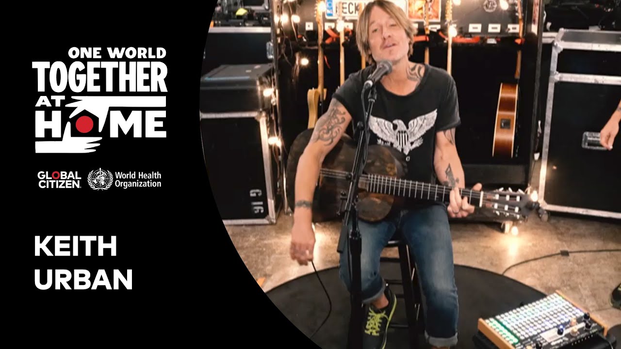 Keith Urban performs 