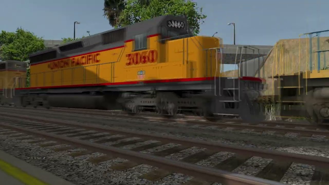 (MSTS/Open Rails) Classic EMDs Lead Freight through Desert Feat. A P40 and a Emergency Stop (Part 1)