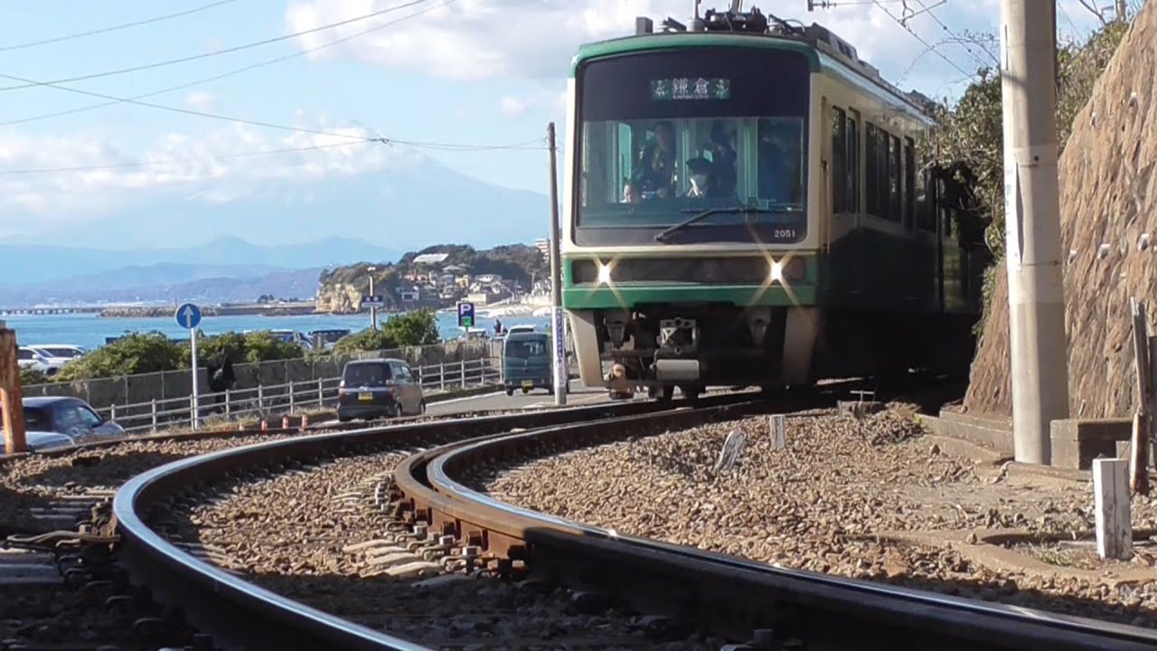 令和７年12月の鉄道シーン　江ノ電