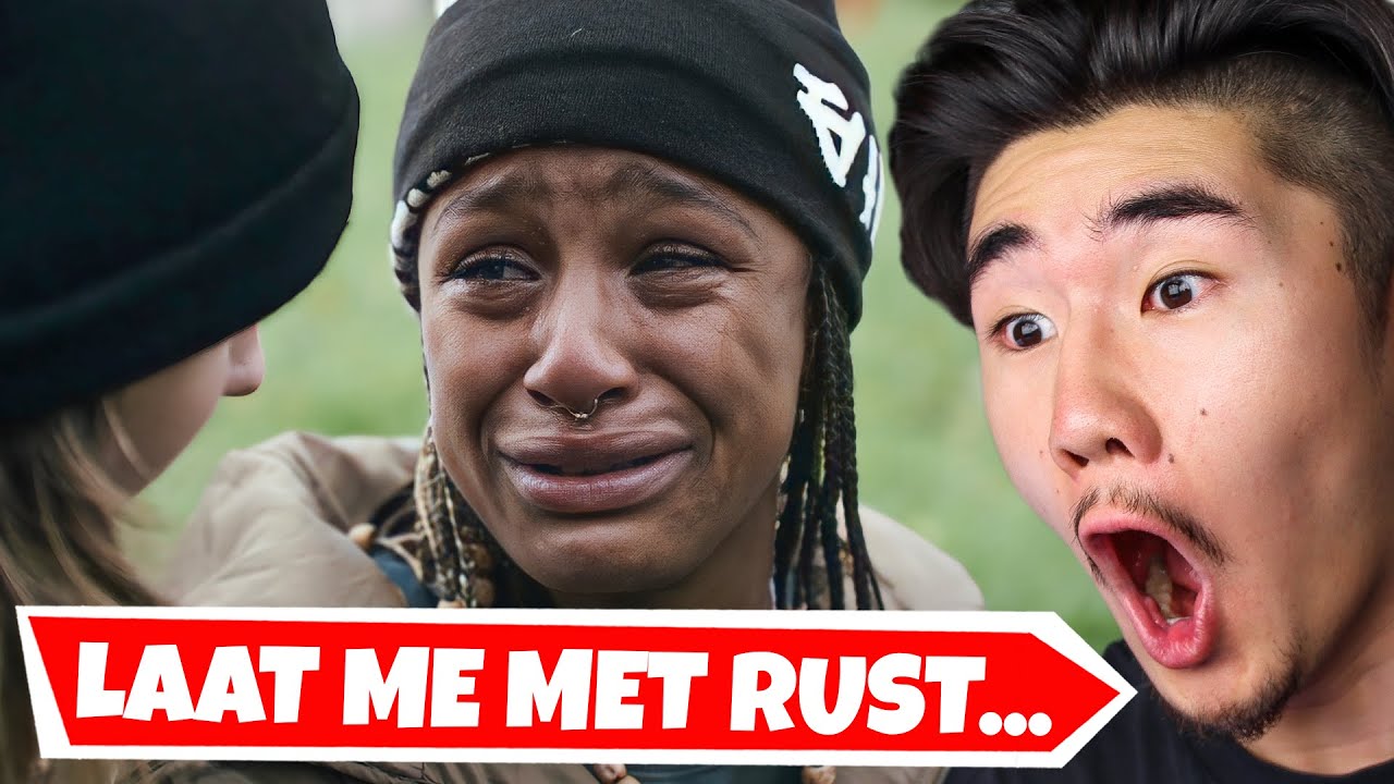 DOCHTER ONTDEKT VRESELIJK GEHEIM VAN VADER...