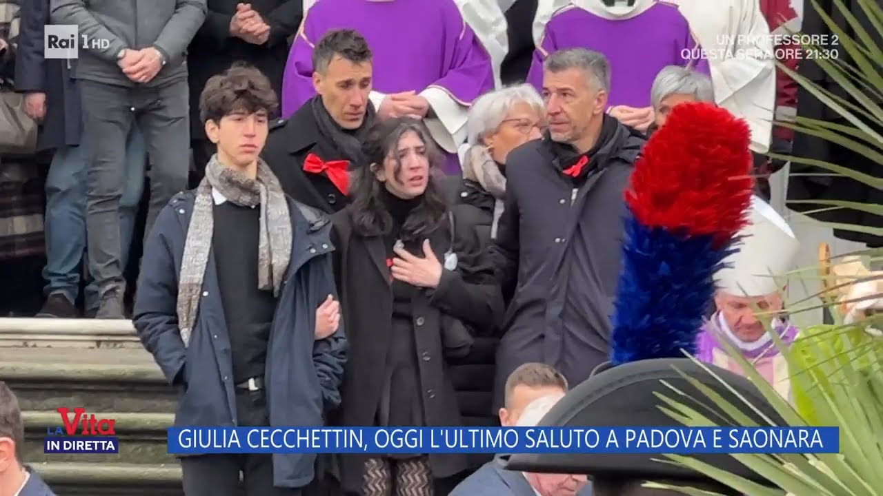 Giulia Cecchettin, oggi l'ultimo saluto a Padova e Saonara - La vita in diretta 05/12/2023