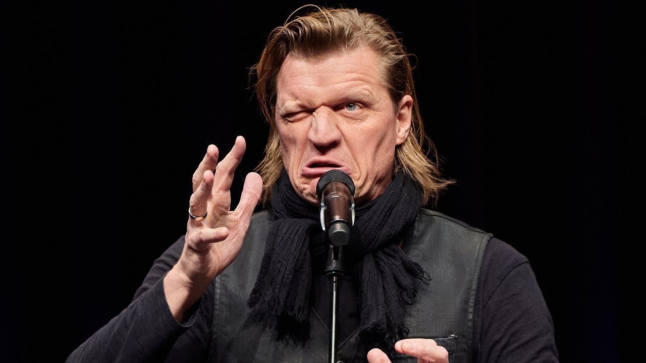 Gery Seidl singt AUSTROPOP - AUF DEM ROTEN STUHL LIVE SHOW (ORF-Aufzeichnung)