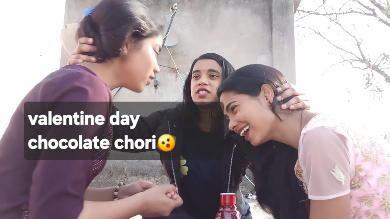 Valentine day chocolate chori ho gaya😮😮#Viral ##shorts #youtubeshorts #jhitka pahad ghumne gaye the 