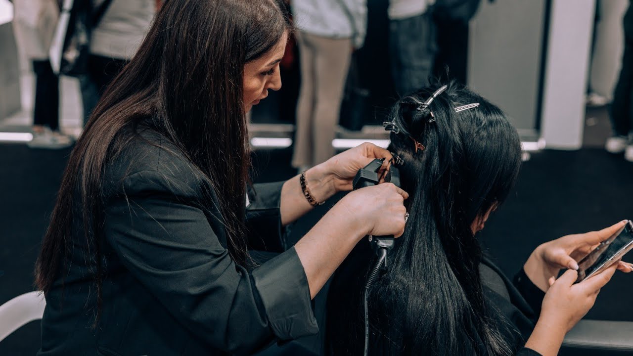 HAIR EXTENSIONS TOP TECHNIQUE . COSMOPROF BOLOGNA. RH BOUTIQUE MILAN