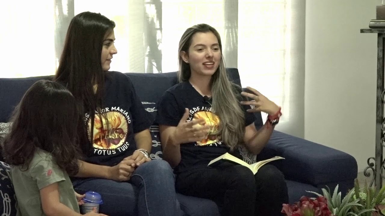 Claustro Interior | MISIONERA: Esposa y Madre - Programa 21