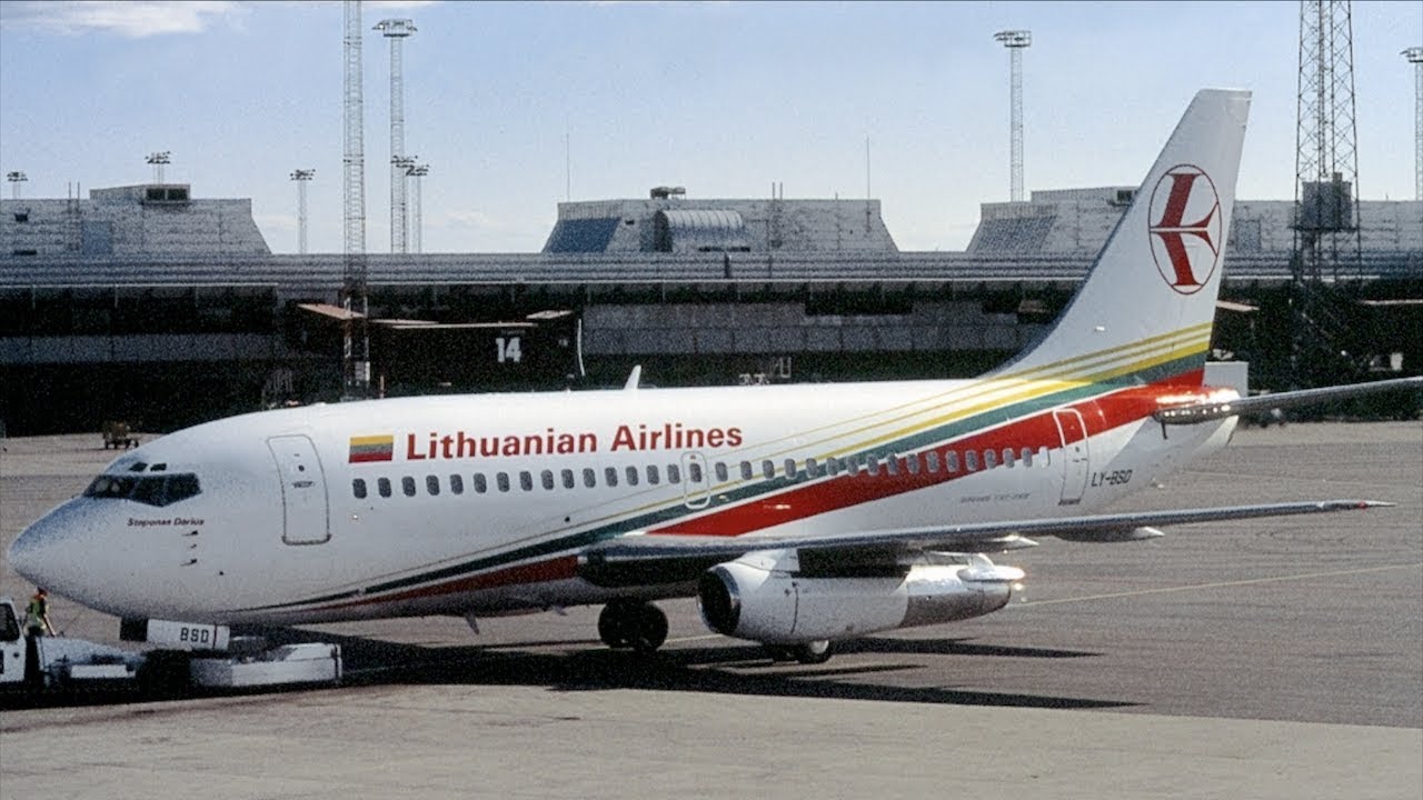 TOP 10 Oldest Airplanes Still Carrying Passengers