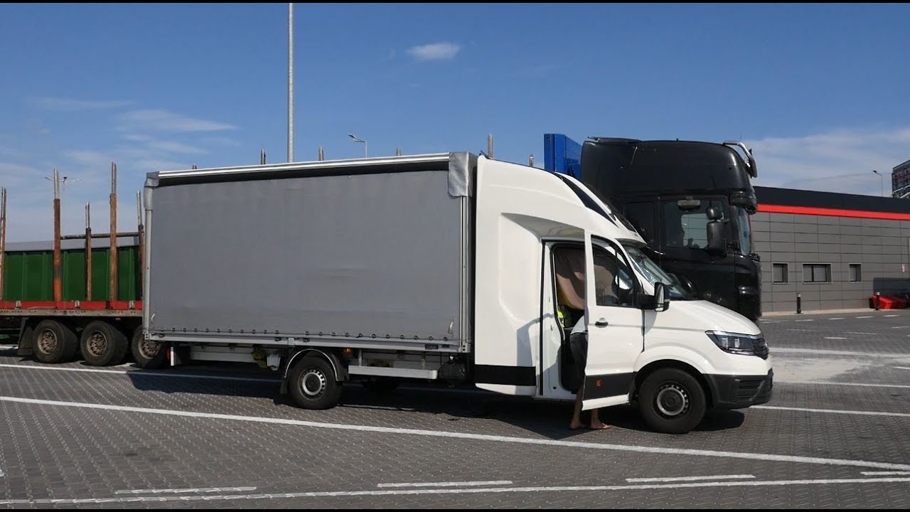 Tachografy w busach. Jak lekki transport może przygotować się na nadchodzącą rewolucję?