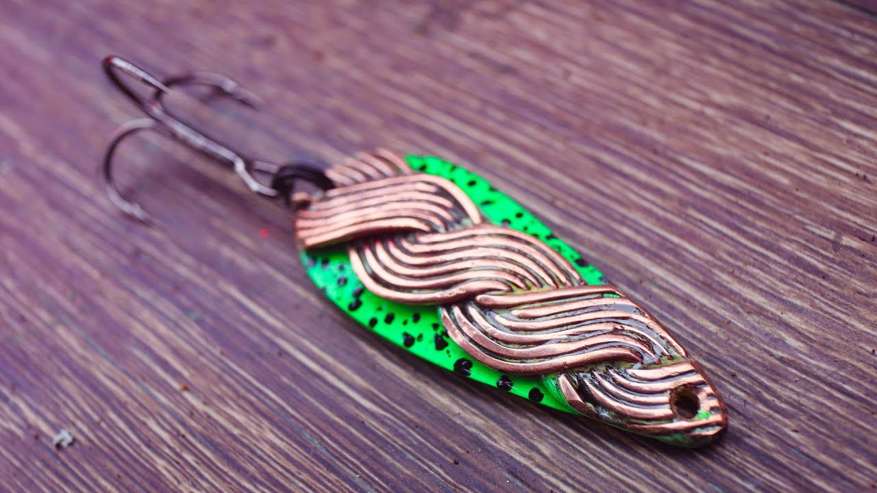 Fishing hacks from copper wire and can lids