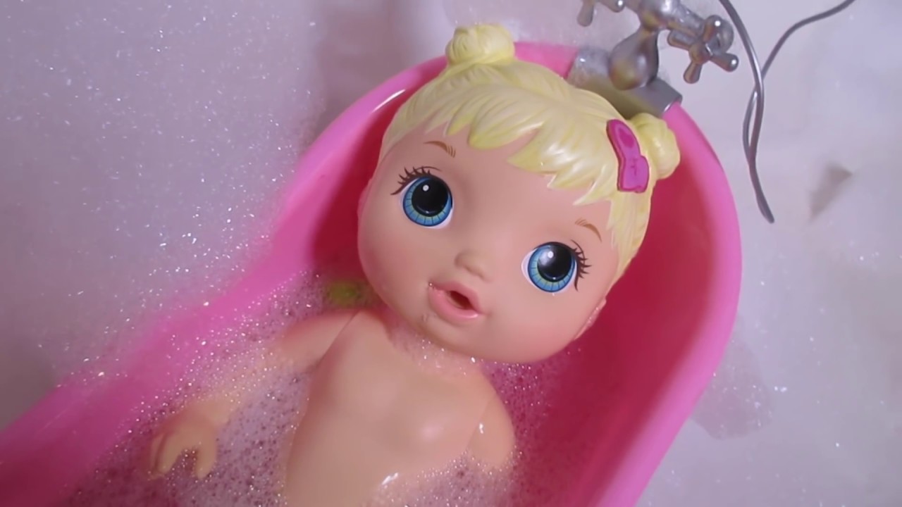 BABY ALIVE  Bailey Takes A Bath In Our Generation Bathtub!