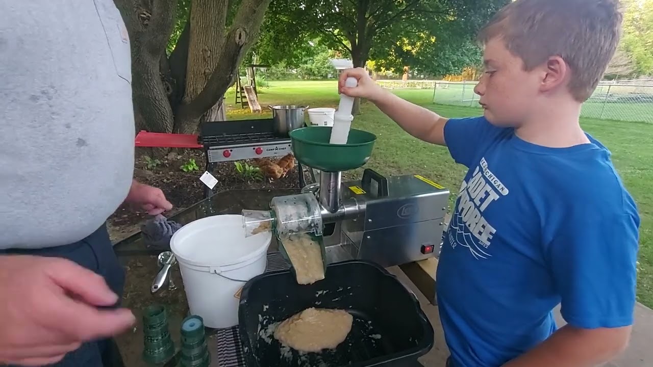 LEM Big Bite Grinder with Juicer Attachment Making Apple Sauce