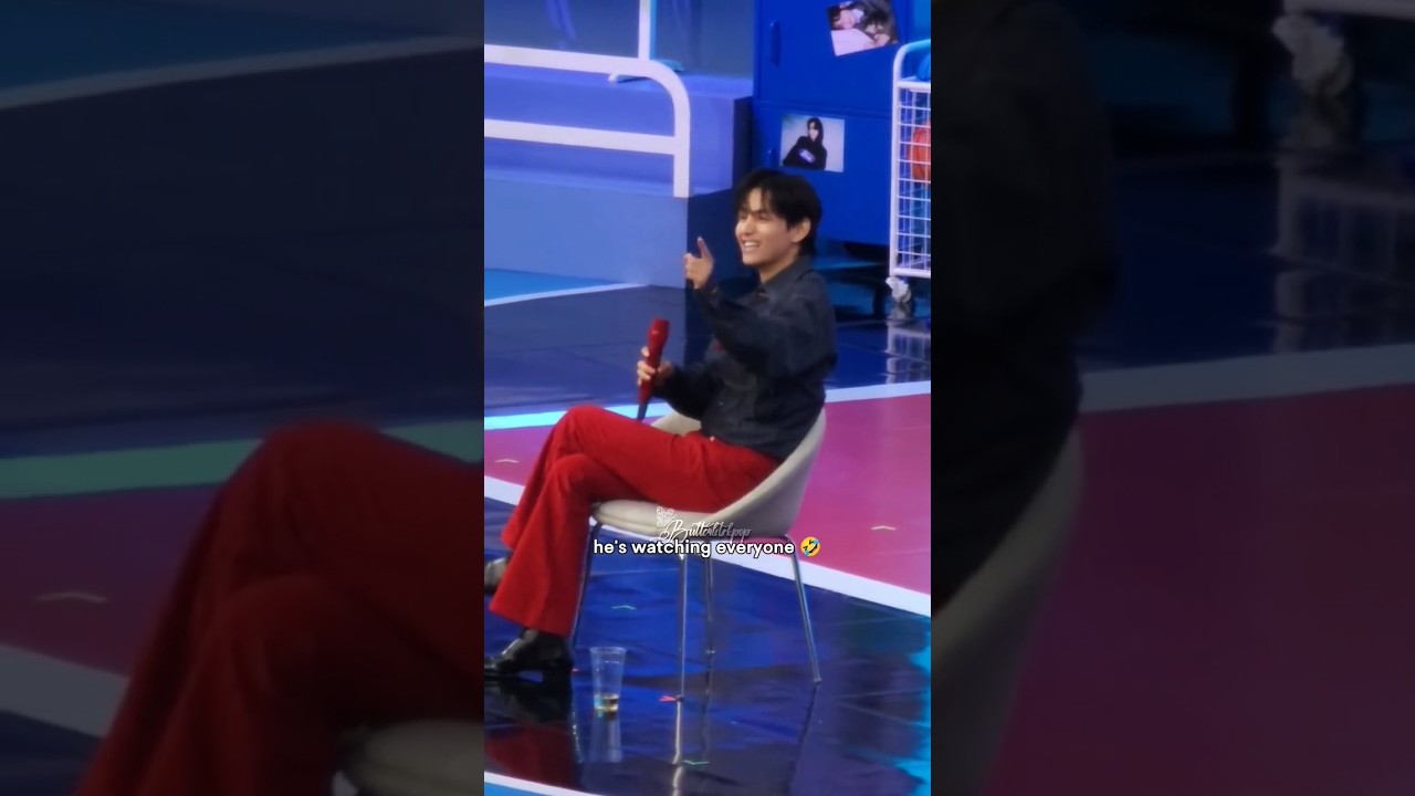 Taehyung reaction to ARMYs screaming on his shirtless scenes 🤣