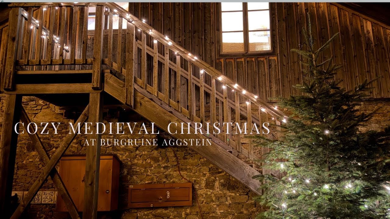 A Cozy Medieval Christmas Market Above the Danube | Burgruine Aggstein