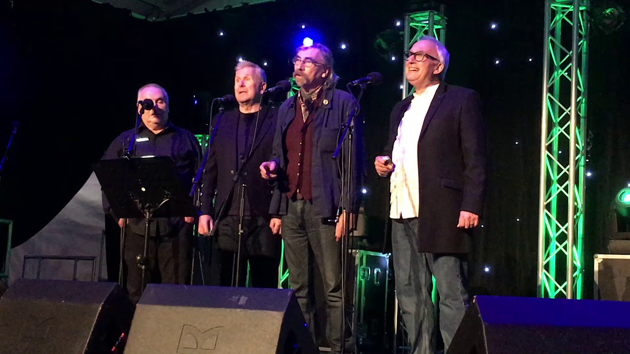 Coope, Boyes & Simpson with John Tams - Pull Down Lads