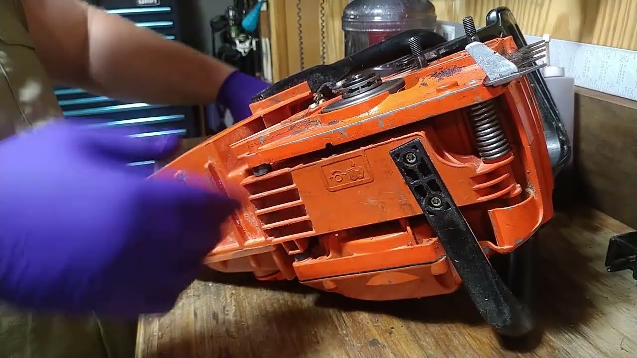 Echo cs 590 oil pump replacement.