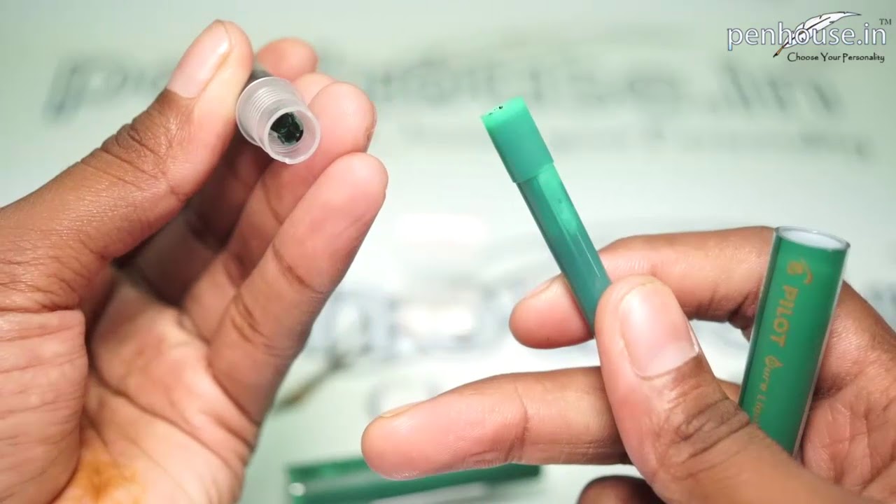 Pilot Model No: 12464 HI Techpoint V7 Green Color Gel Pen