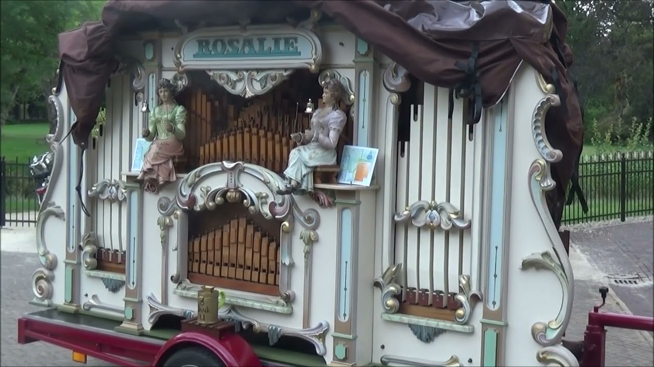draaiorgel festival leek  24 8 2025