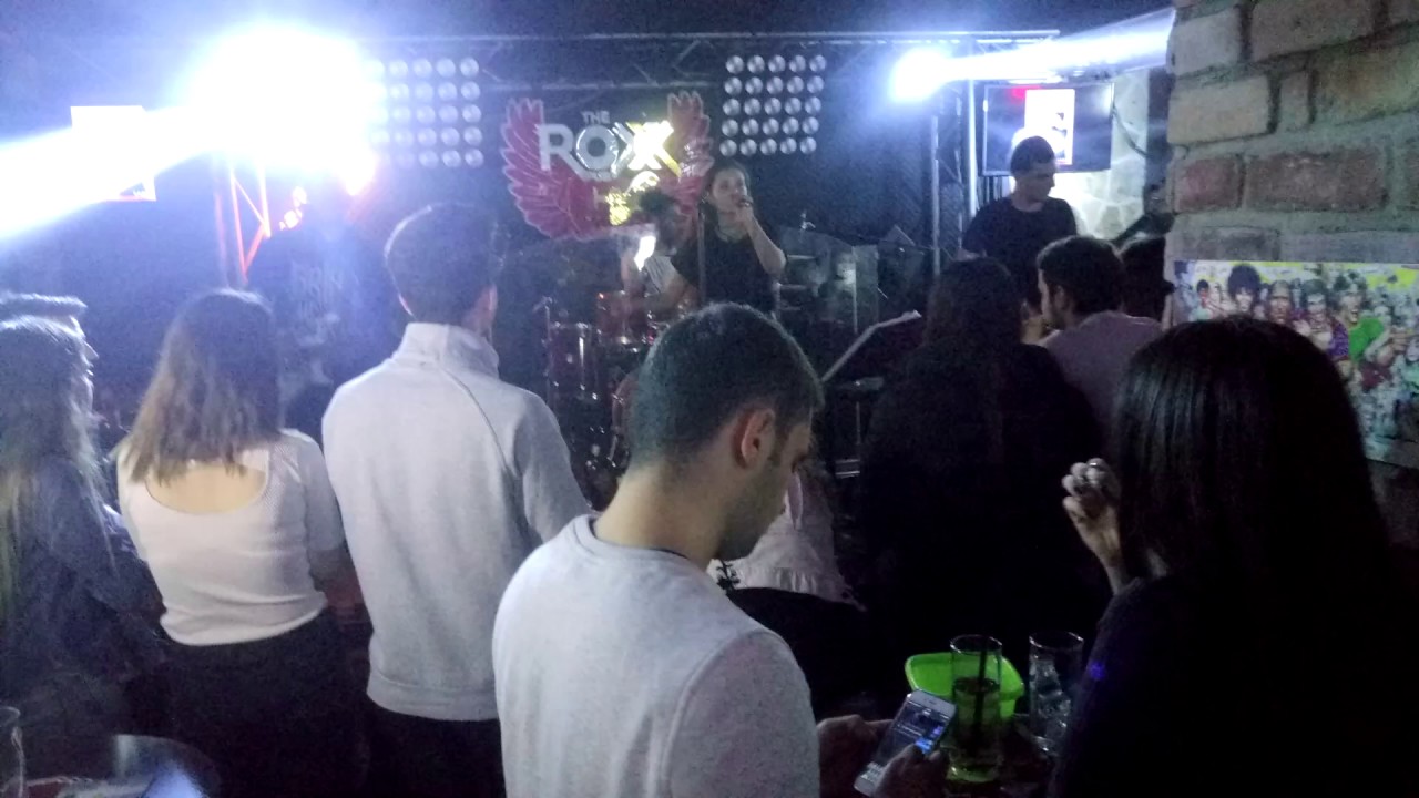 Antalya kale ici the roxx pub &ouml;l&uuml;r&uuml;m sana 🤘 🤘 🤘