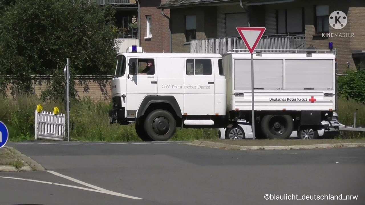 Einsatzfahrten zu Bombenfund in Wesel