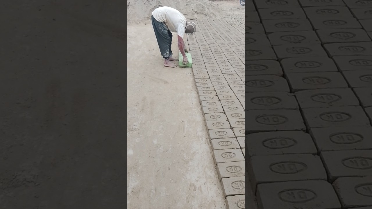 Ye Hai Asli Mehnat 🧱 | Poor Labour Making Bricks | Emotional Video