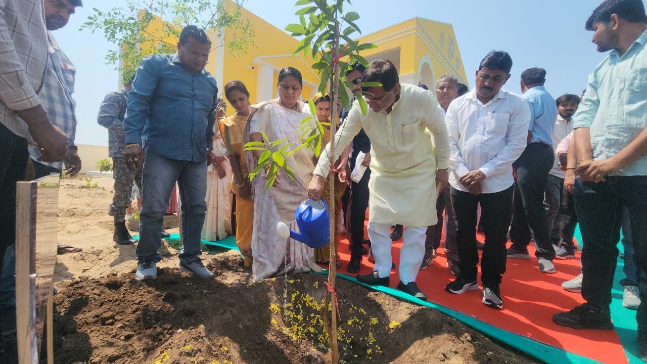 દીવના વણાકબારા,નવનિર્મિત  સરદાર વલ્લભભાઈ પટેલ પંચાયતનું ઉદ્ઘાટન પ્રશાસક પ્રફુલ પટેલના હસ્તે,#diunews