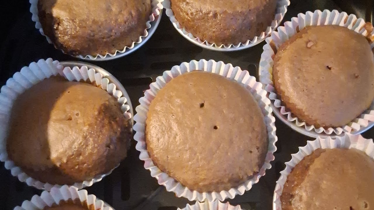 Quick & easy Cupcakes using Air fryer #food #airfryer #cupcake 