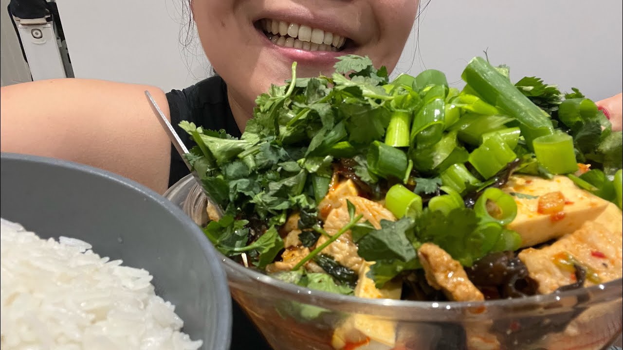 ASMR MUKBANG TOFU AND PORK BELLY STIRFRY WITH JASMINE RICE
