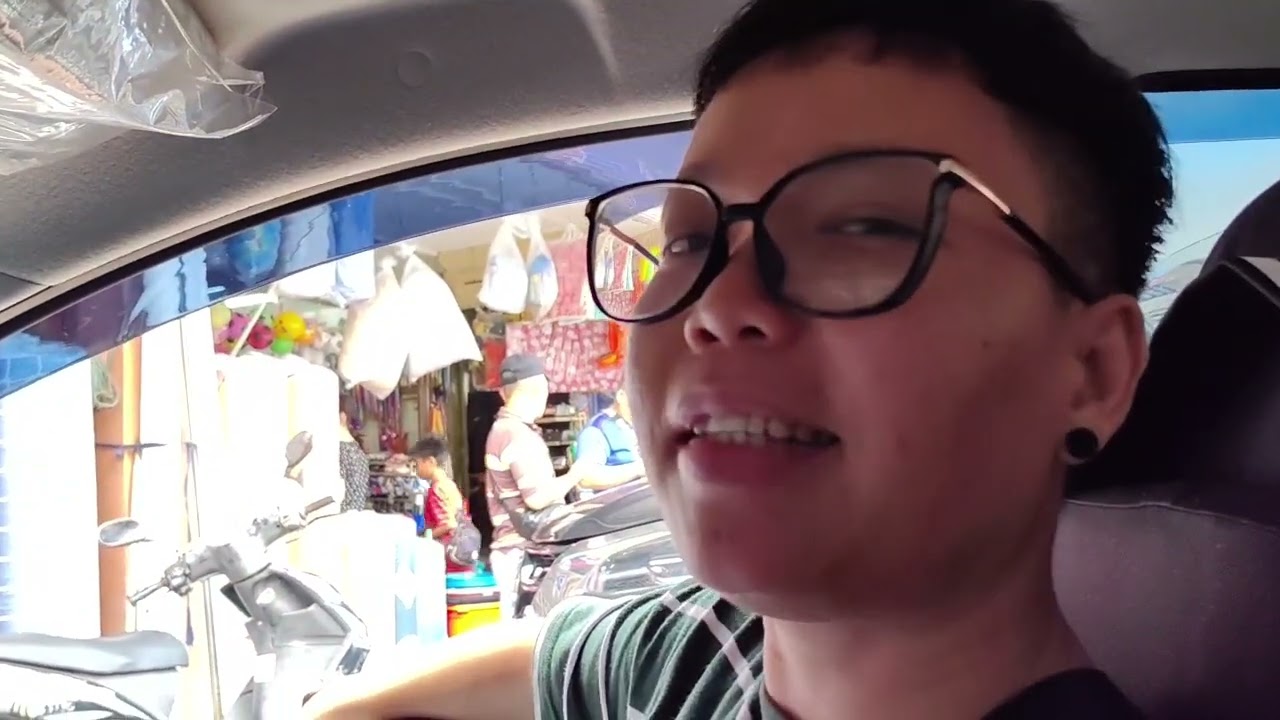 JALAN-JALAN KE KANOWIT DAN SONG!