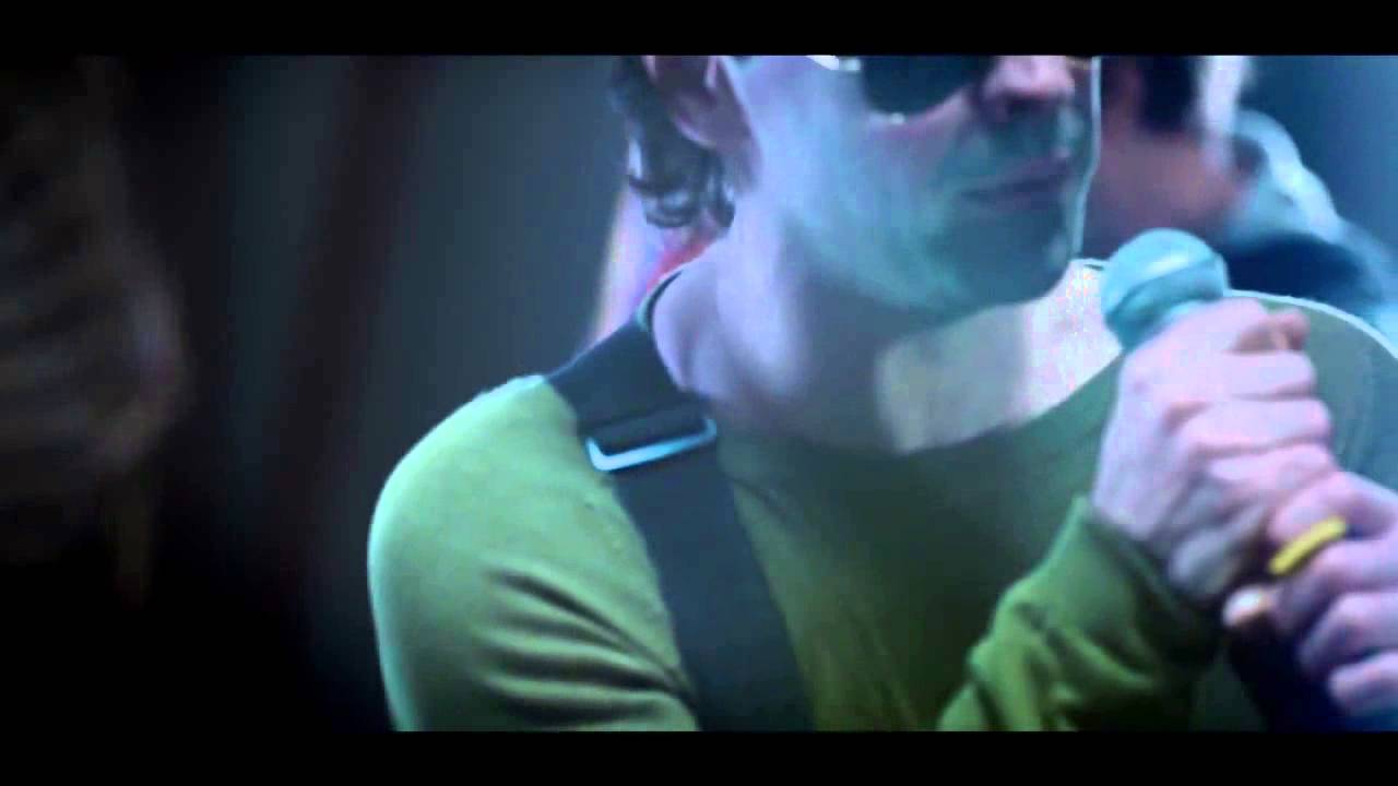 Duman - Öyle Dertli (Orjinal Klip)