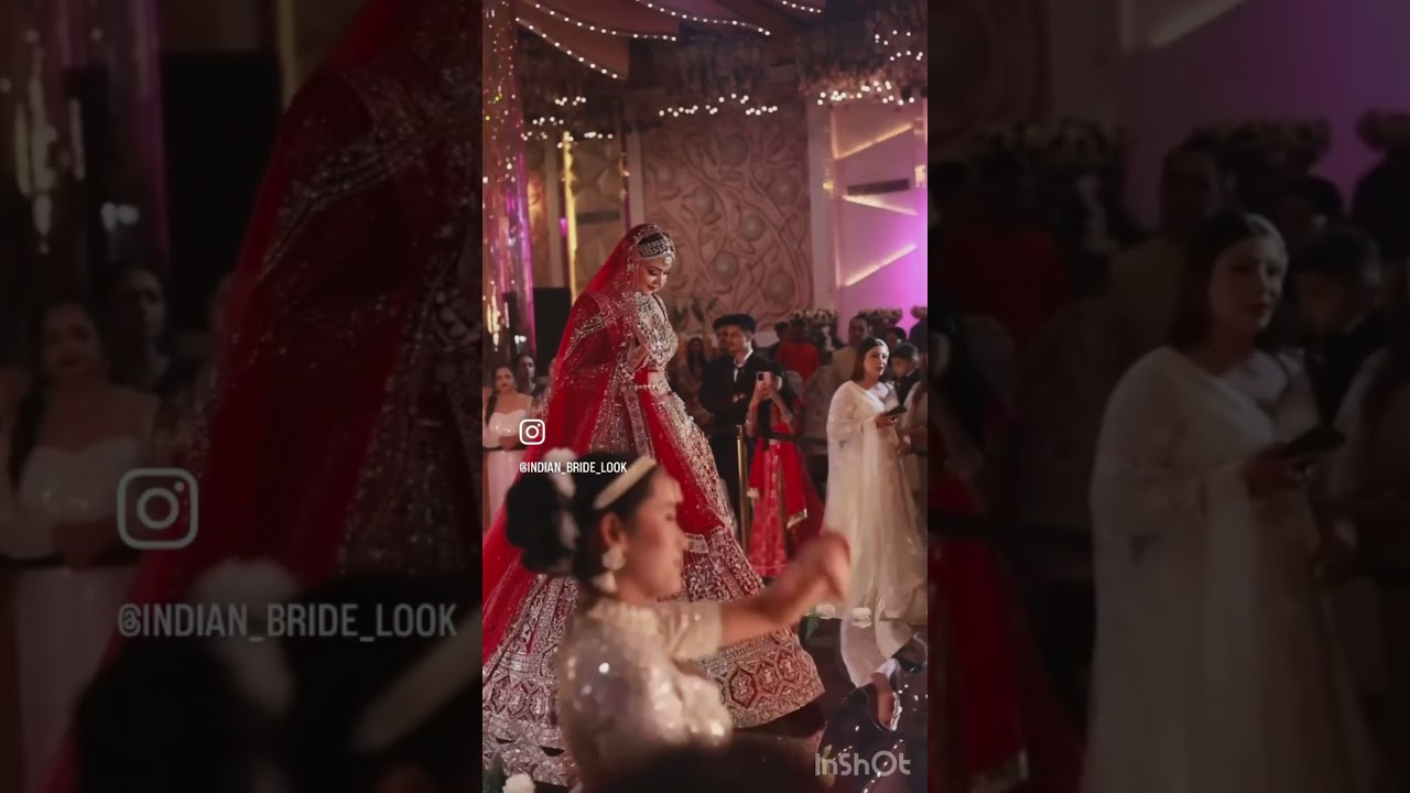 Beautiful bride rampwalk #rampwalk #bridetobe #bride