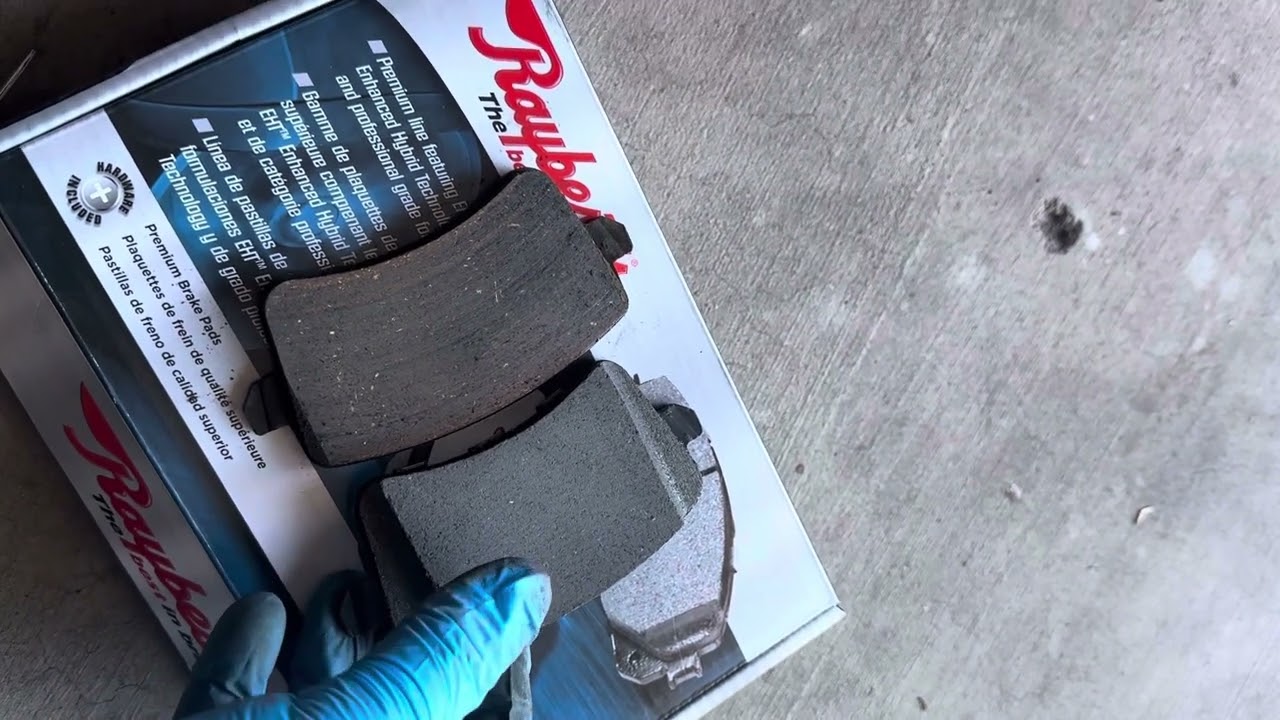 Audi A4 Quattro B8 B8.5 Raybestos Rear Brake Pads Premium Raybestos Element3 EHT&trade; vs OEM