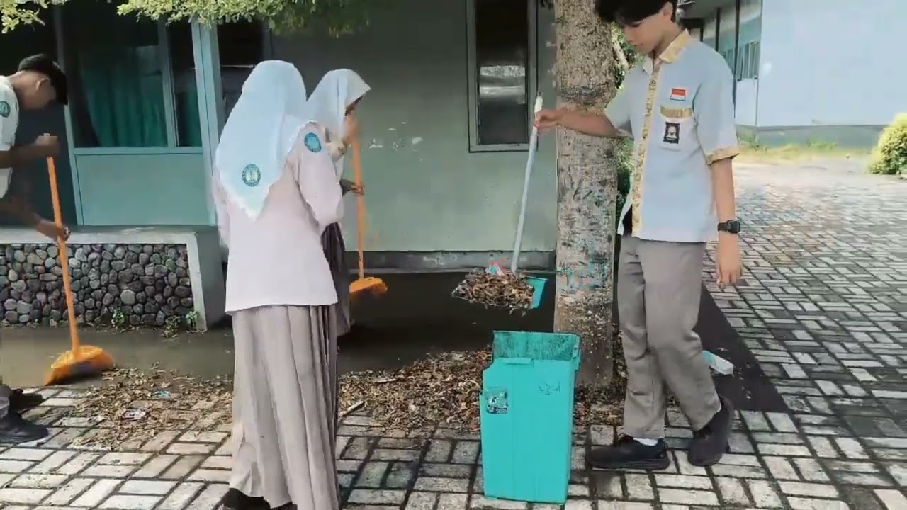 PPKN || GOTONG ROYONG| SMANDASEL