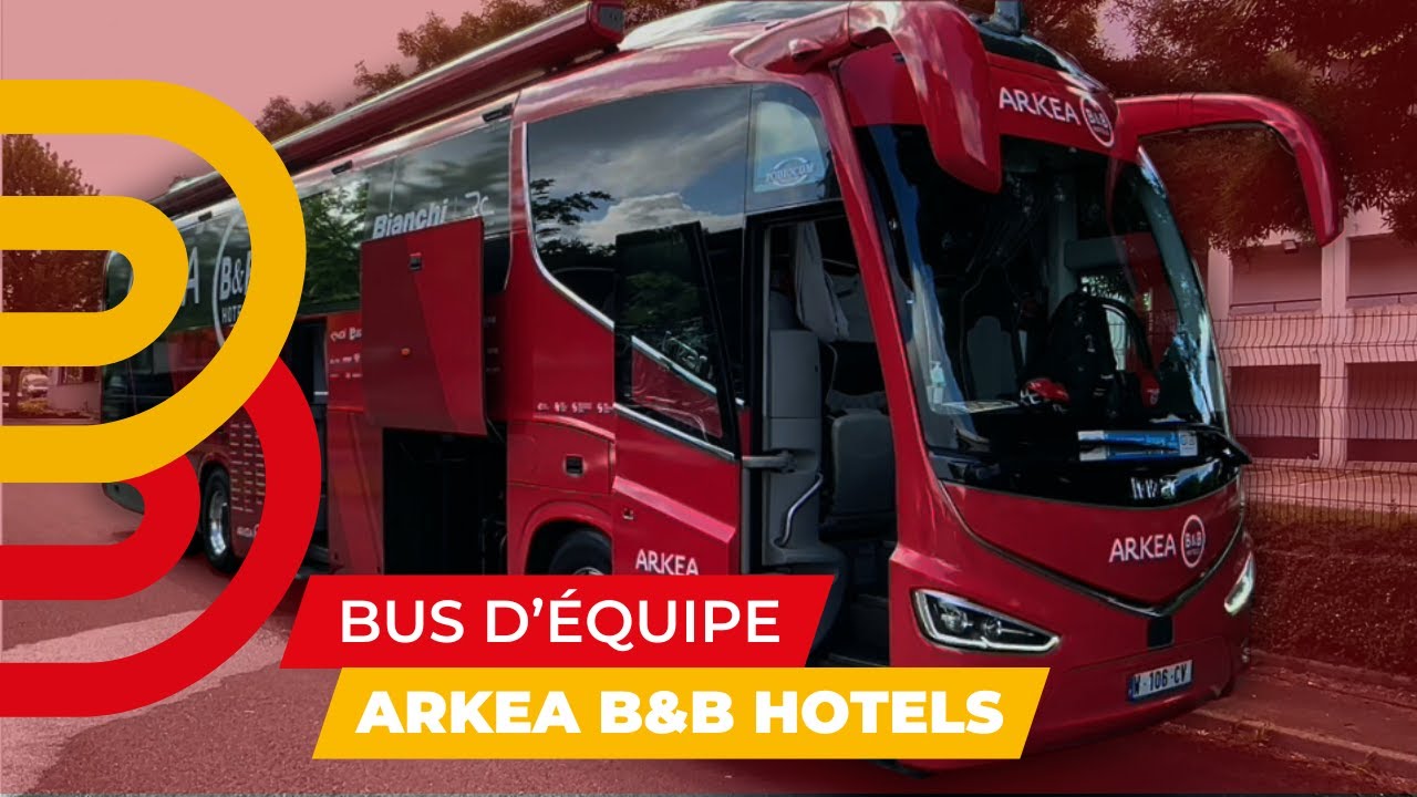 Visite du bus d'équipe Arkéa B&B Hotels