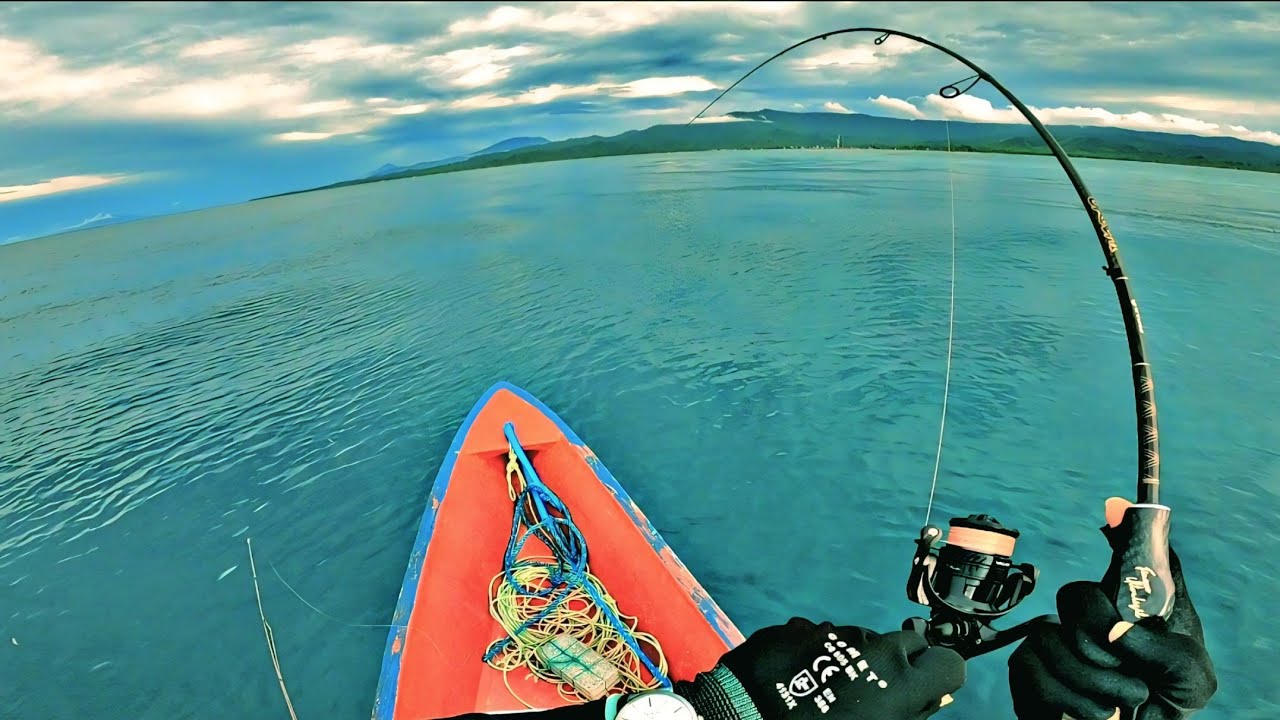 SPOT LAGI GACOR 🔥 Mancing ultralight casting & jigging di laut dangkal, Iroly valor