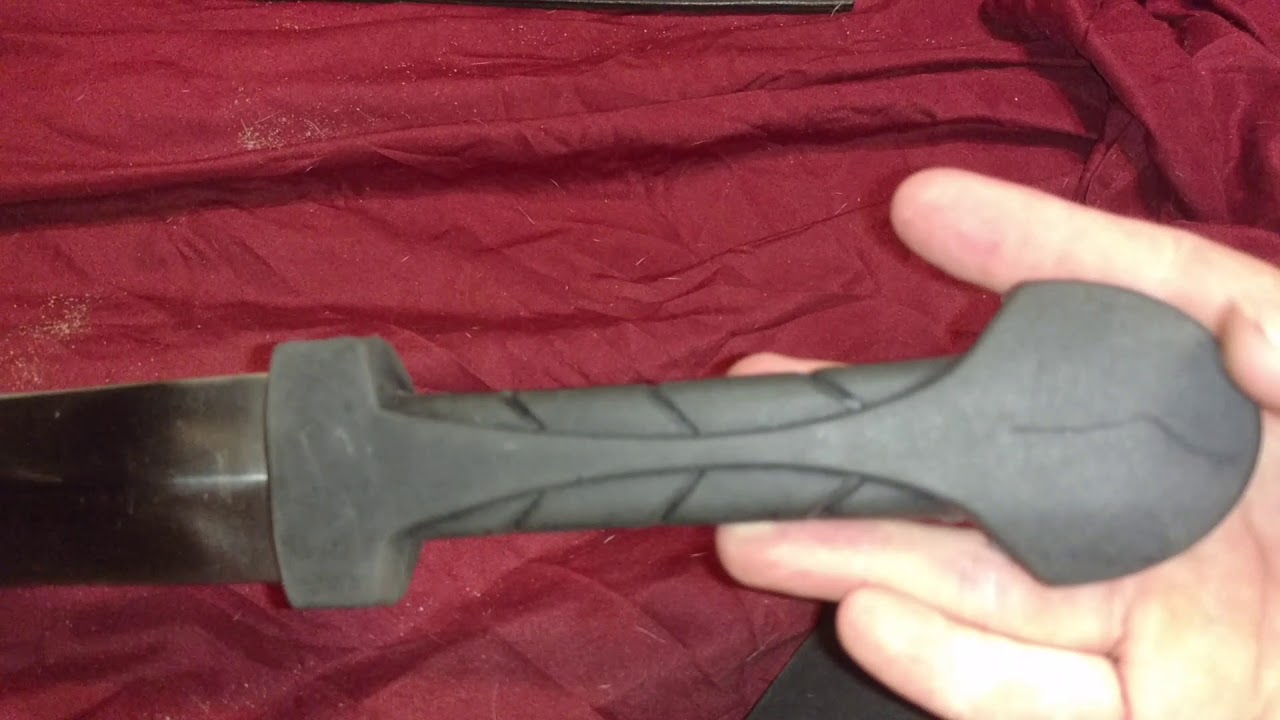 Affordable weapon review windlass Cobra steel kindjal