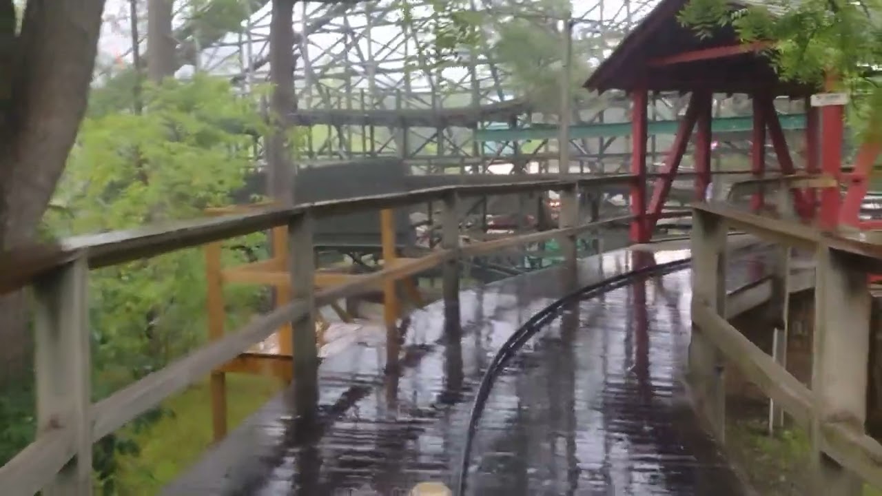 Knoebels Antique cars full ride