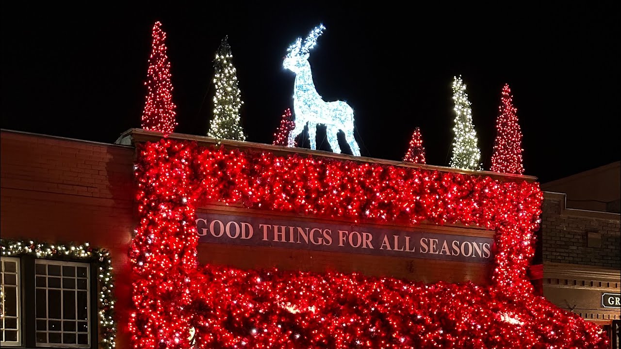 Amused at the Christmas Capital in Texas 