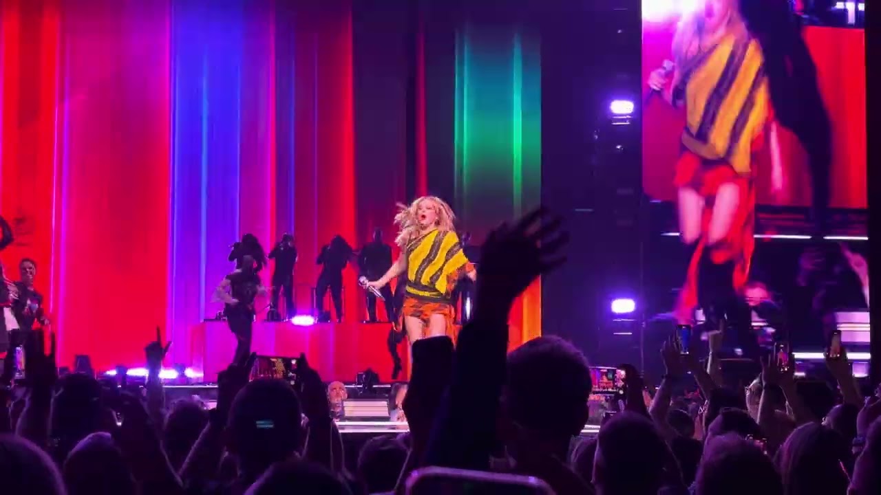 Kylie Minogue - Love At First Sight (Live From The Tension Tour, Manchester, 20/05/25)