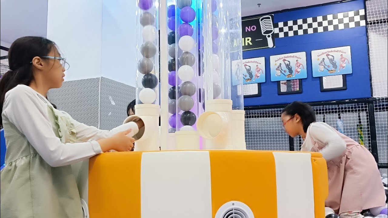 Kid's Fun Weekend at Emart Batu Kawa New Indoor Play Ground