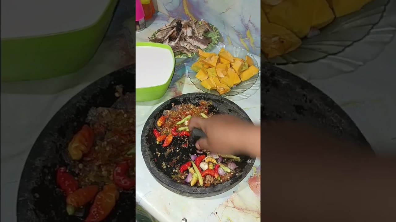 Seharian hujan sore masak ikan asar labu kuning