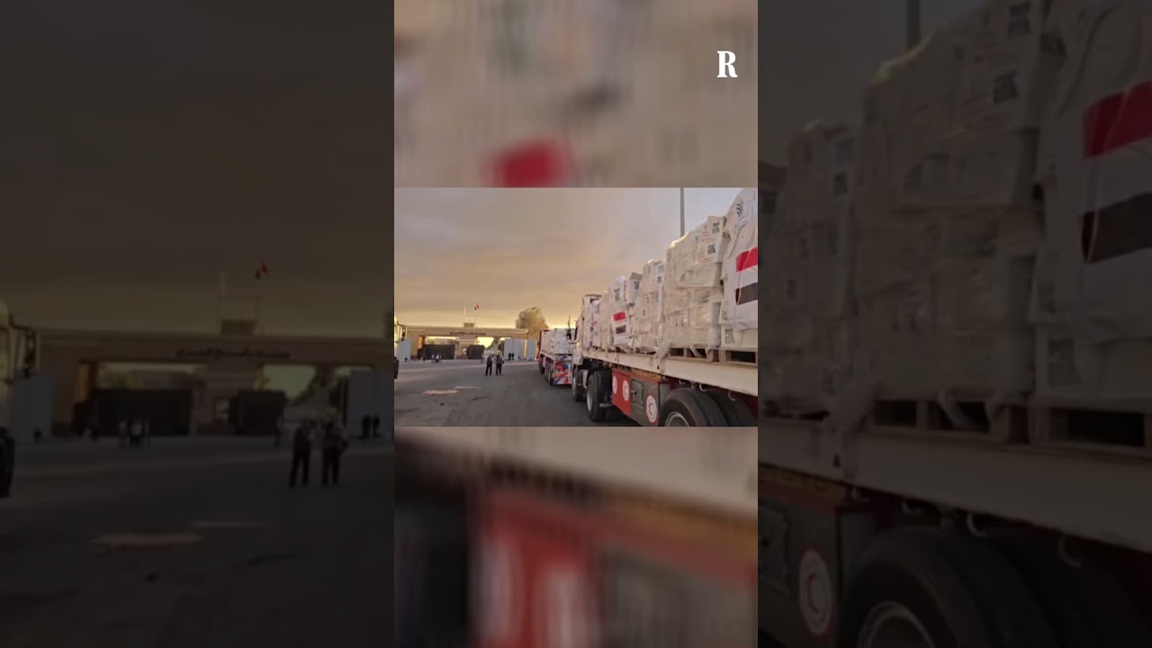 I primi camion di aiuti entrano nella Striscia di Gaza dal valico di Rafah