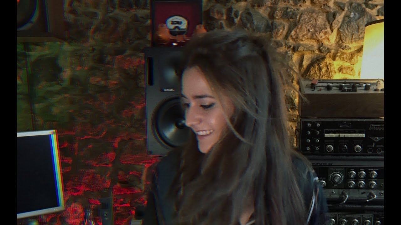 Marta Soto - Me contradigo (Versi&oacute;n Ac&uacute;stica)