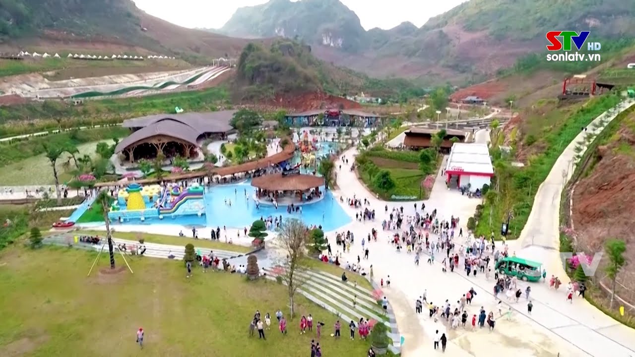 Mộc Châu Island điểm đến hấp dẫn du khách trong và ngoài nước
