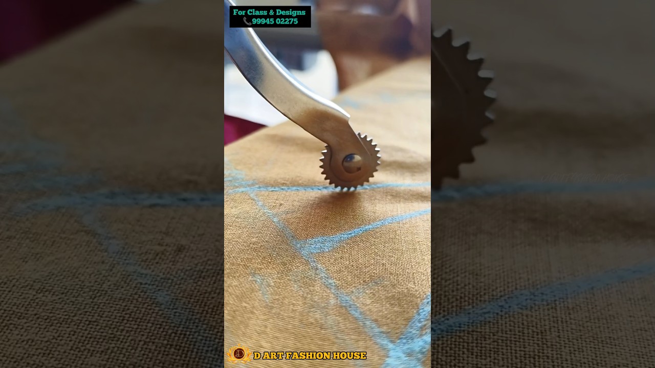 🛞How to use a tracing wheel? #trending #shortsfeed #fashiontrends #fashionstyle