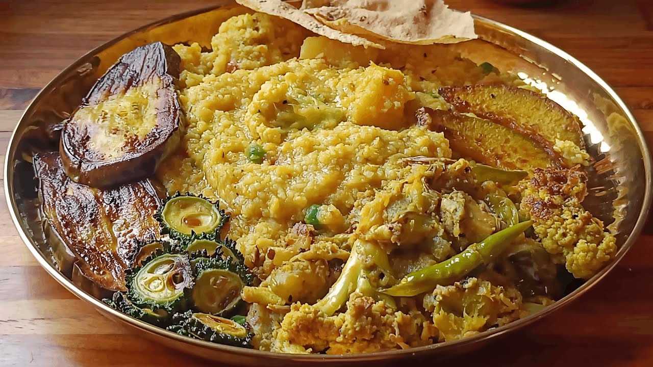Durga Puja Special Bhoger Khichuri Recipe | Traditional Bengali Bhog | Divine Bhoger Khichuri Recipe