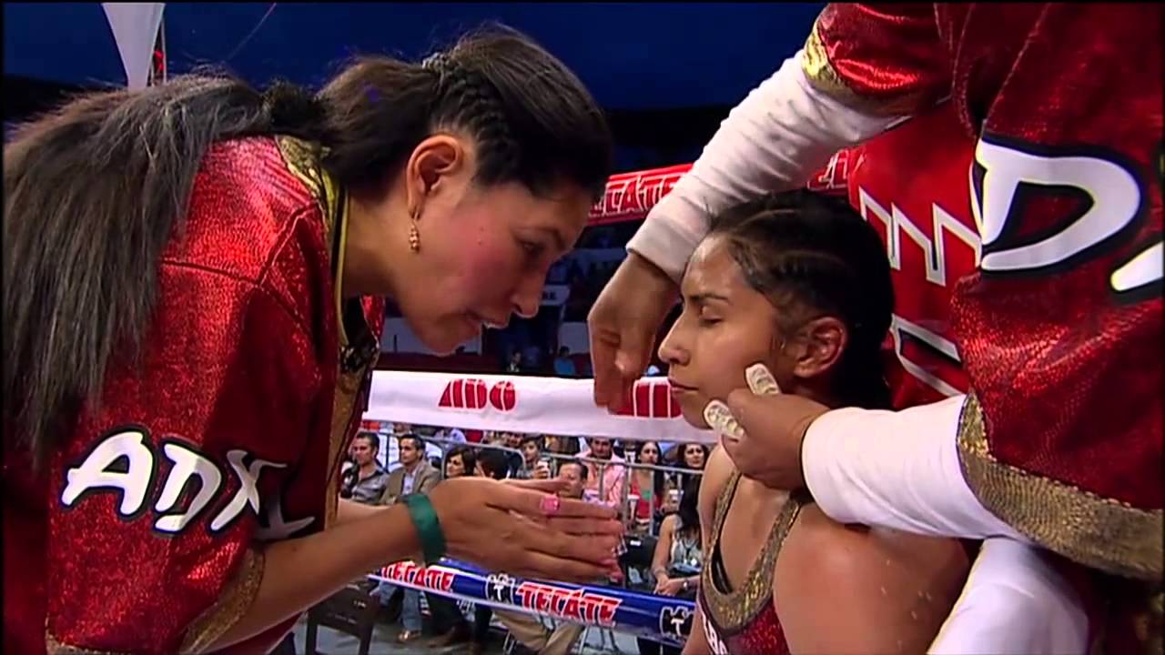 Gran debut de Silvia Torres ante Alexia Muñoz